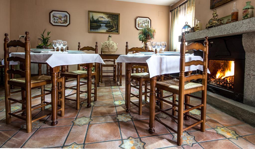Hotel Rural El Paraiso De Gredos Cuevas Del Valle Buitenkant foto